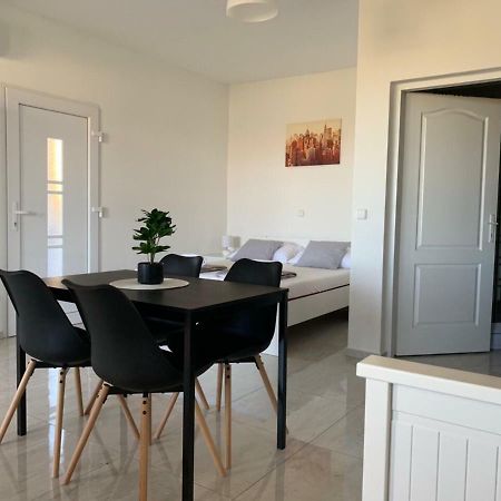 Nelany Apartment Zubovići Екстериор снимка