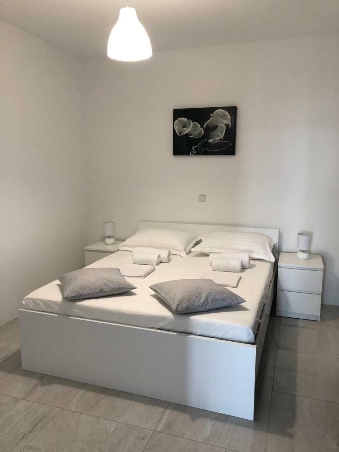 Nelany Apartment Zubovići Екстериор снимка