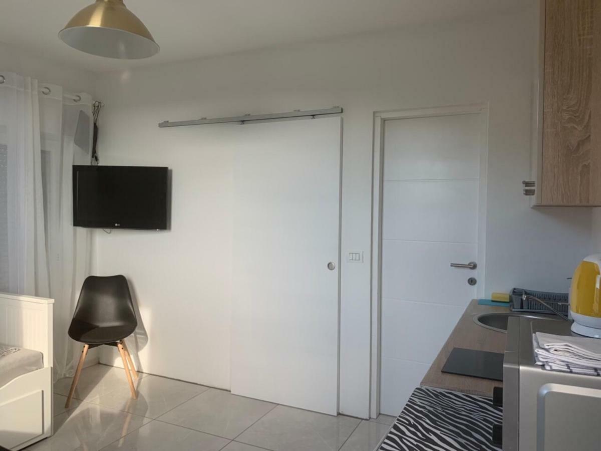 Nelany Apartment Zubovići Екстериор снимка