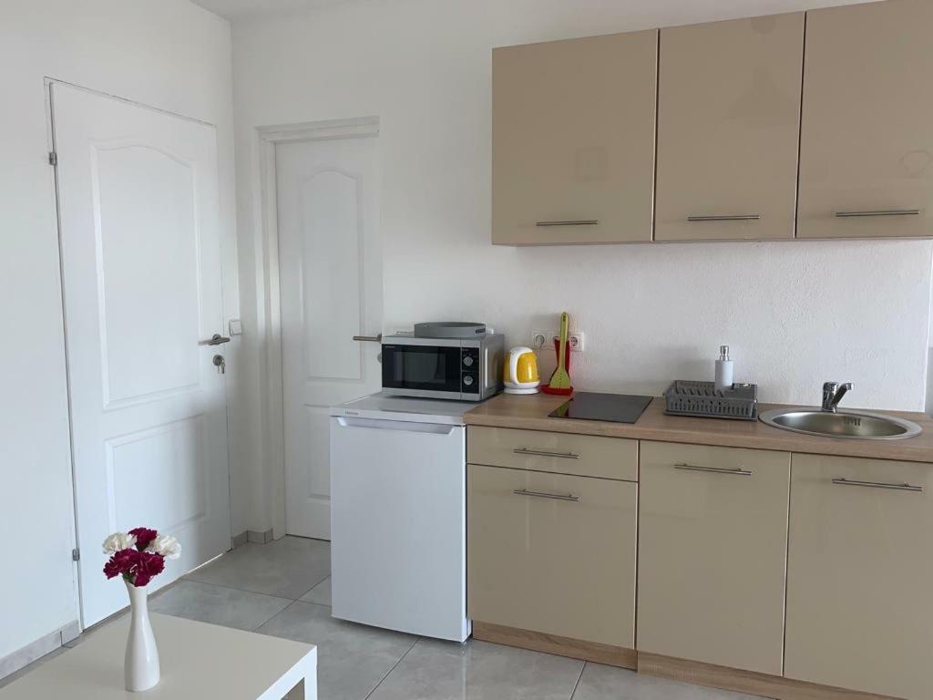 Nelany Apartment Zubovići Екстериор снимка